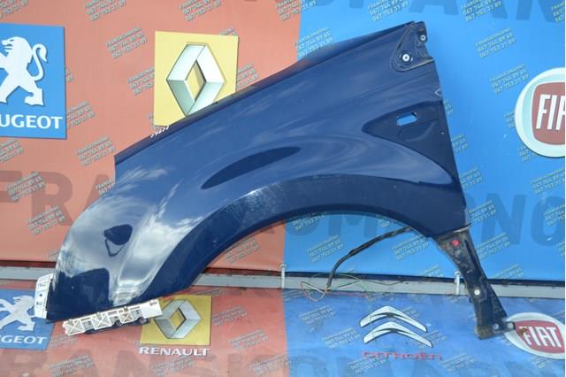 631019025R Renault (RVI) guardabarros delantero izquierdo