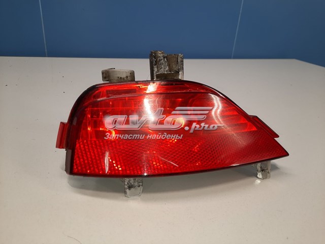 Piloto parachoques trasero derecho Renault (RVI) 265800001R