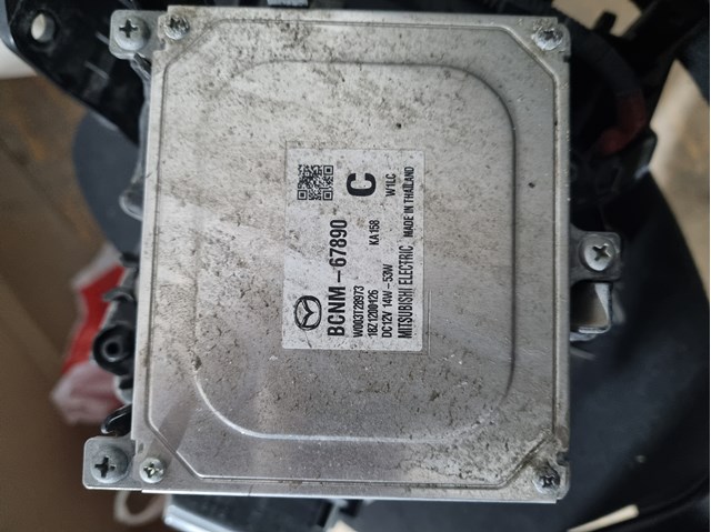 Comprar BCJH51030K Mazda Faro derecho