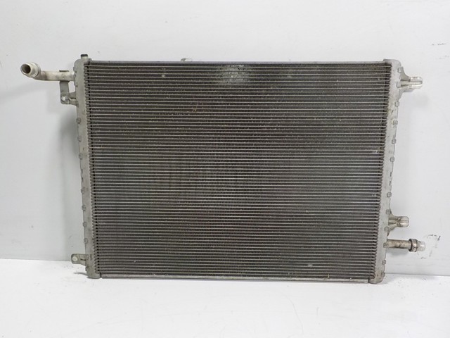 Radiador adicional de refrigeración del motor LR112874 Land Rover