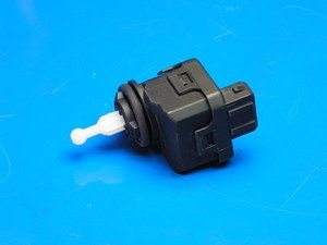 Motor regulador de faros 1017001112 Geely