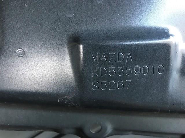 Puerta delantera izquierda KDY35902XK Mazda