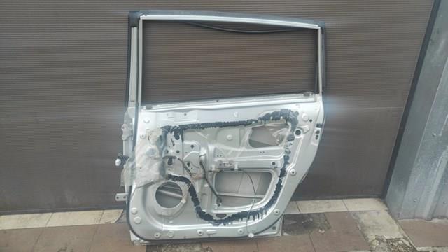 Comprar Puerta trasera derecha Toyota Corolla VERSO R10