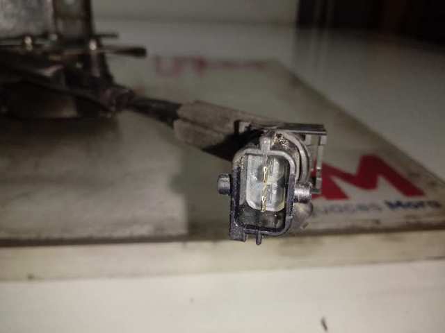 5010468940 Renault (RVI) Elevalunas