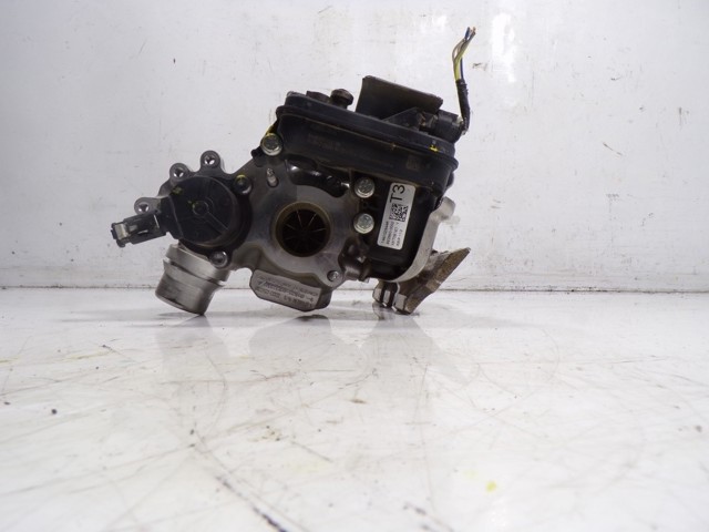Comprar 1441100Q5F Nissan/Infiniti Turbo de coche