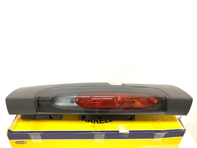 Piloto trasero derecho LLE251 Magneti Marelli