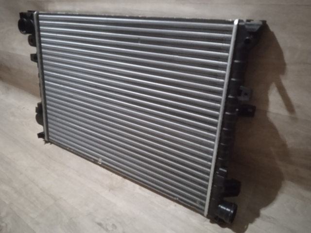 Água radiador Polcar 238008A2 precio, desde 66,02 EUR
