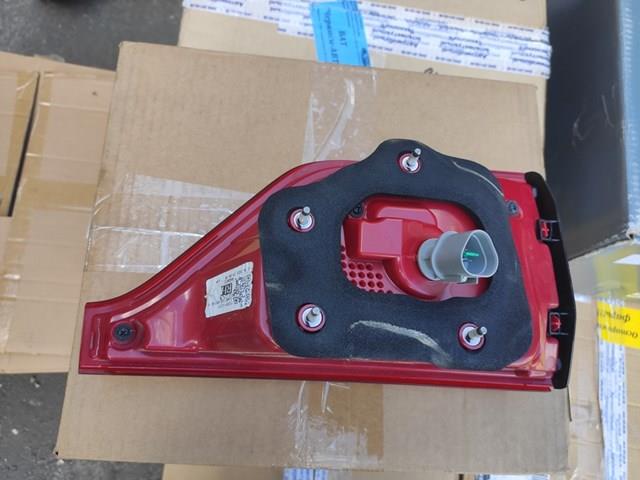 Piloto trasero interior derecho Hyundai/Kia 92406F1601