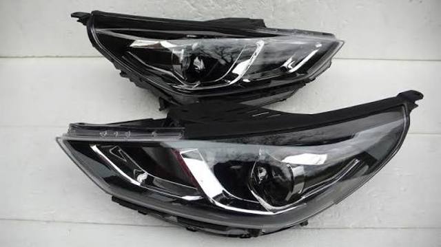 92102G4500 Hyundai/Kia Luz derecha