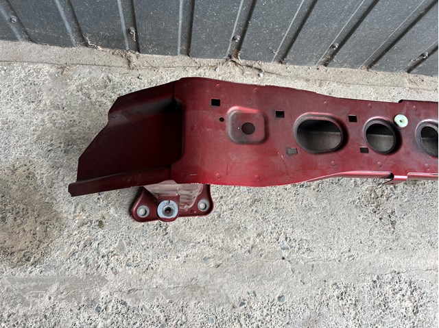 Refuerzo paragolpes delantero Ford AM51R10922AL
