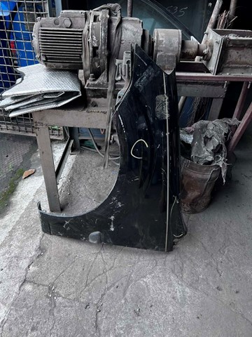 Aleta delantera izquierda para KIA Rio  