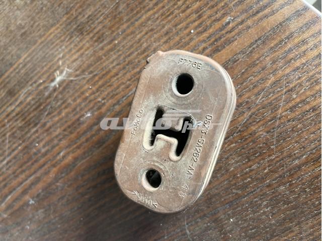 DS735A262AA Ford Soporte de escape