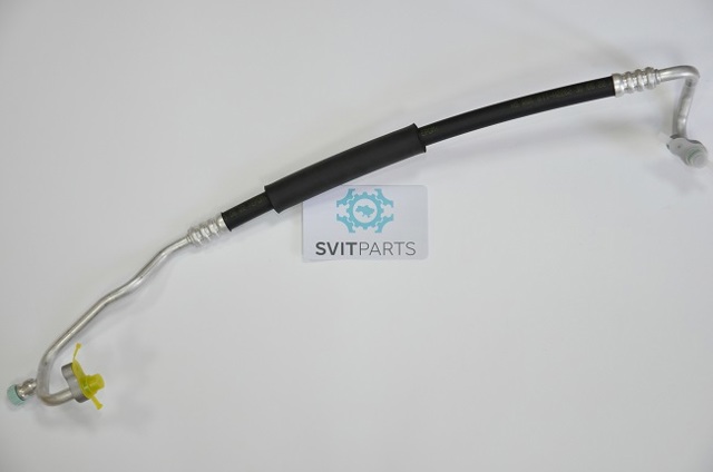 Manguera de aire acondicionado, del evaporador trasero al compresor 977622W001 Hyundai/Kia