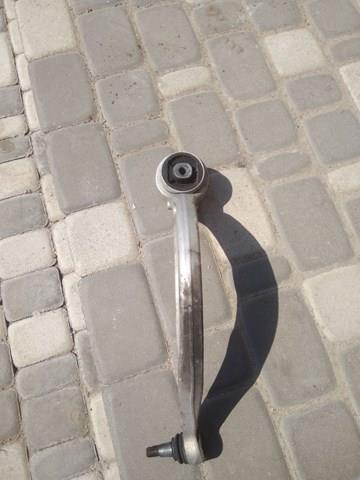 Brazo inferior izquierdo de la suspensión delantera VAG 8W0407695A precio, desde 96,07 EUR