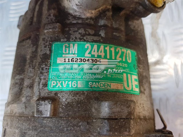 Compresor de aire acondicionado 24411270 General Motors