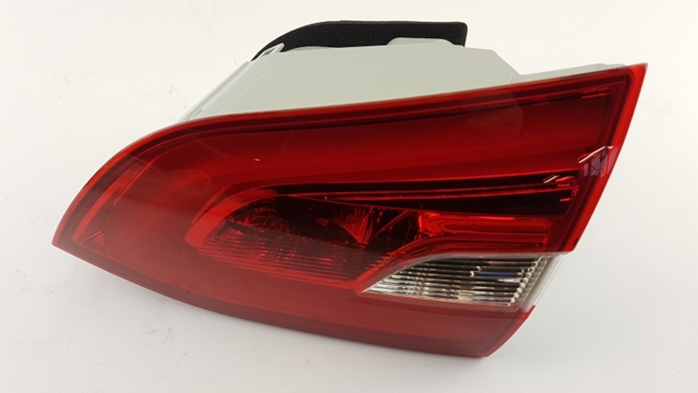 Piloto trasero interior derecho 9678094880 Peugeot/Citroen