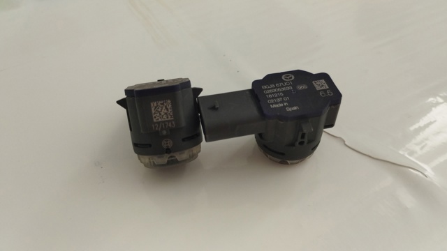  Mazda B0J867UC1
