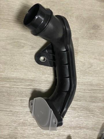 Tubo flexible de aire de sobrealimentación izquierdo Mazda CX-9 (TC)