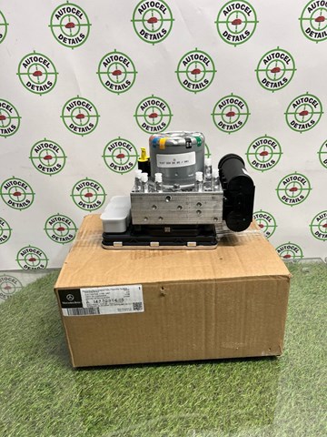  Mercedes A1673209405