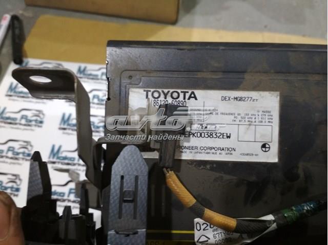 Comprar 8612060890 Toyota Radio AM/FM universal