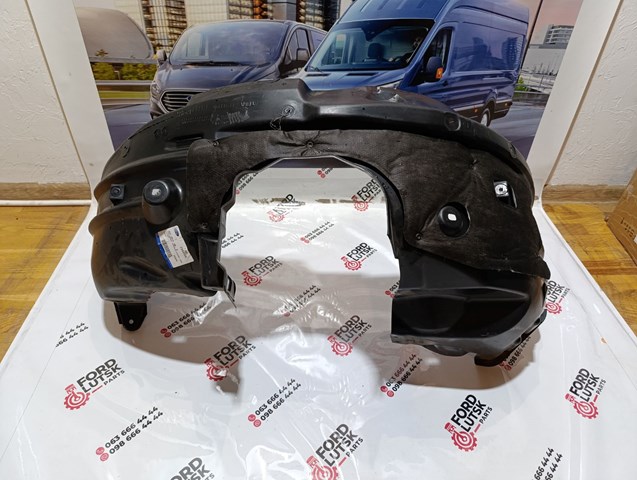 2630413 Ford Paso rueda delantero derecho