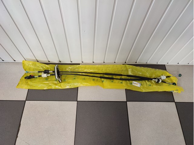 Cable de accionamiento de caja de cambios Fiat/Alfa/Lancia 55221510 precio, desde 120,37 EUR