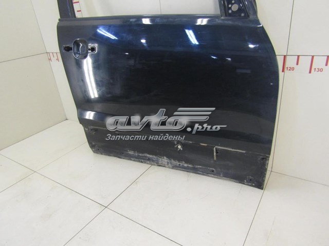 Puerta delantera derecha 6800165844000 Suzuki
