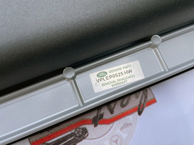VPLEP0525 Land Rover Estribos laterales