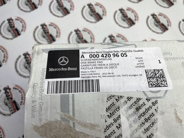 Pastillas traseras de freno Mercedes 0004209605 precio, desde 88,48 EUR