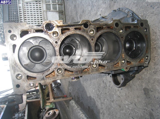 646962 Mercedes motor completo