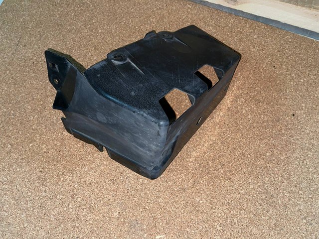 Protector de parachoques trasero 57731SJ360 Subaru