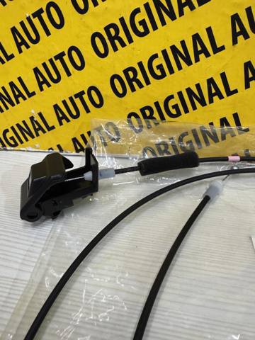 Cable de capó del motor KB7W56720A Mazda