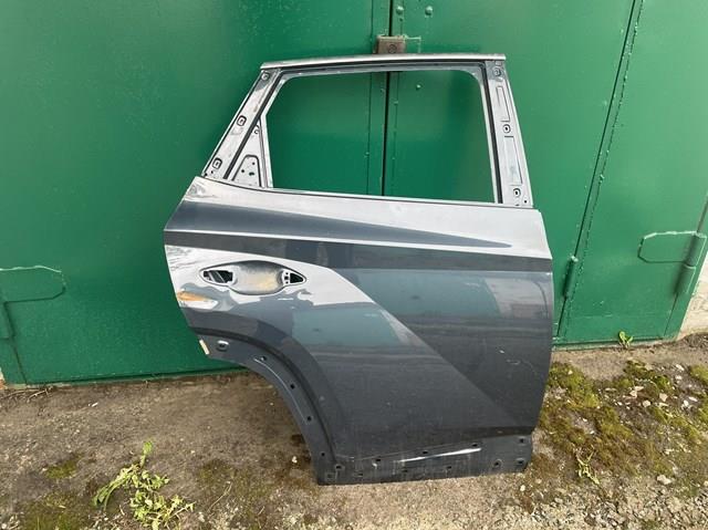 Puerta trasera derecha Hyundai/Kia 77004N7000 precio, desde 805,86 EUR