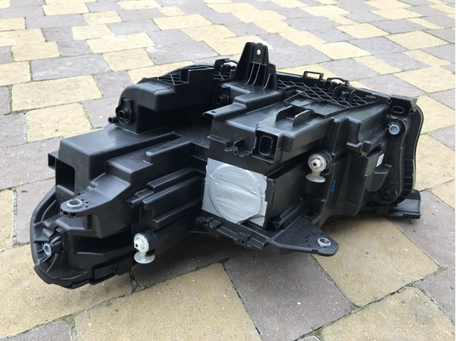 Faro delantero derecho BMW 63115A64424