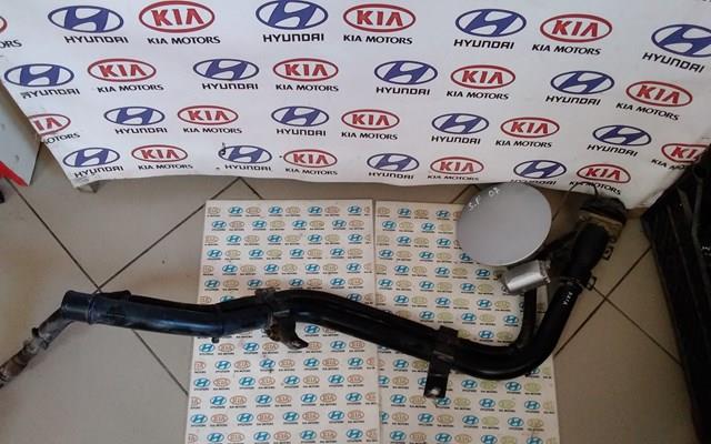 Tapa del tubo de llenado del depósito de combustible Hyundai Santa Fe 2 (CM)