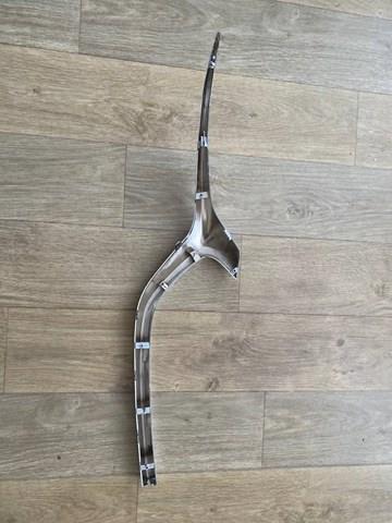 Comprar FP4435993 FPS Moldura izquierda de la parrilla del radiador