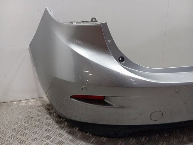 BHR250221ABB Mazda Defensa trasero