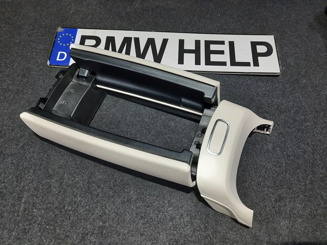 Apoyabrazos de la consola central Mercedes A1776806603