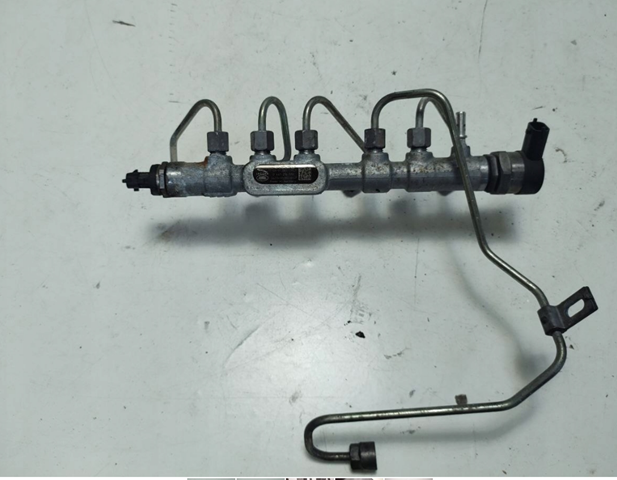 Rampa de combustible AJ813370 Jaguar