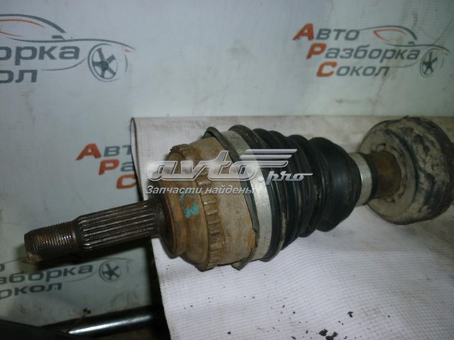 7701468841 Renault (RVI) árbol de transmisión delantero derecho