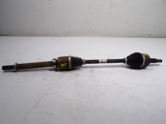 391001665R Renault (RVI) Semieje delantero derecho