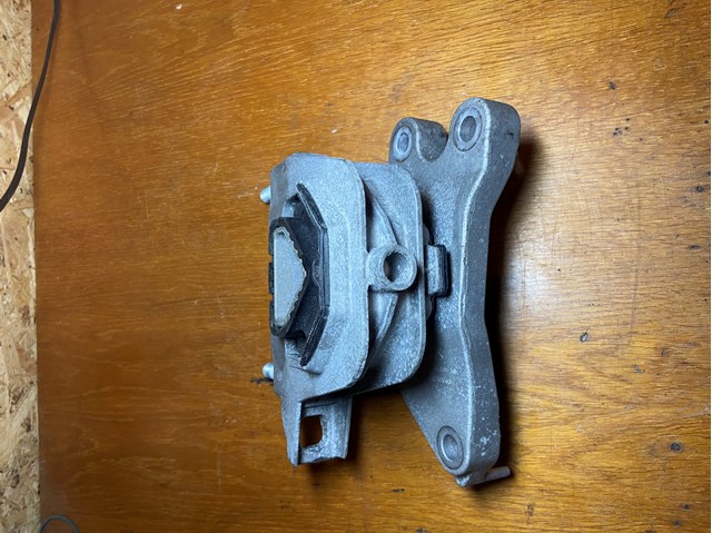 9826533880 Peugeot/Citroen Soporte de motor derecho
