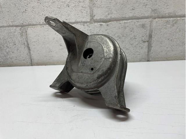 Soporte de motor derecho 24427298 General Motors
