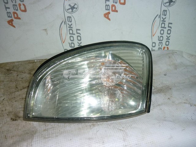 Cristal de luz de intermitente derecho Toyota Land Cruiser 100 (J10)