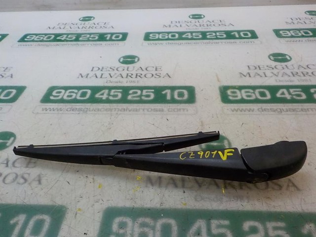 Brazo del limpiaparabrisas, trasero WR229 Signeda