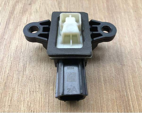 Sensor de airbag delantero Land Rover CK5214C676AA precio, desde 31,94 EUR