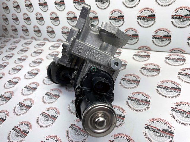 36051347 Volvo 