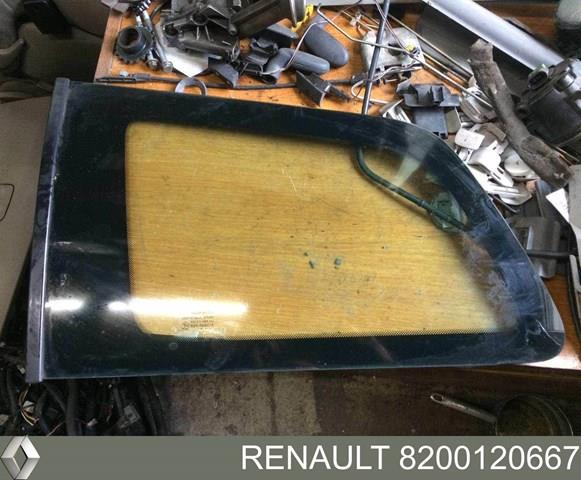 8200120667 Renault (RVI) ventanilla costado superior izquierda (lado maletero)