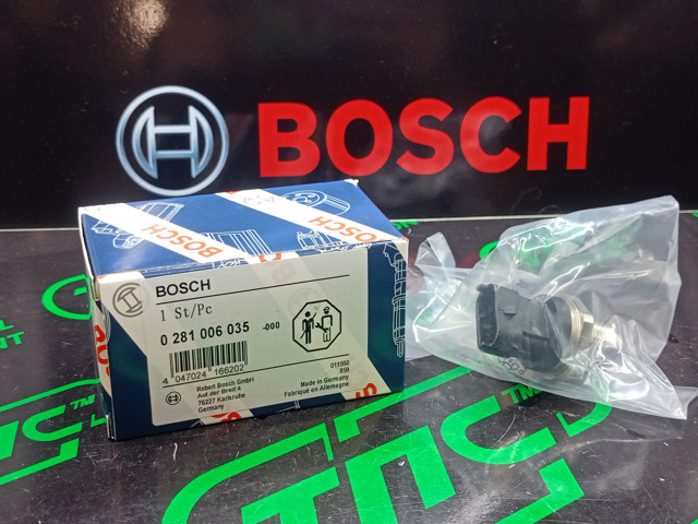 Sensor de la presión del combustible Bosch 281006035