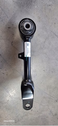 Comprar 118842300A Tesla Brazo superior de suspensión trasera izquierdo/derecho